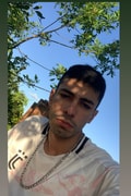 Acompanhante Magrão Dezesete