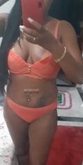 Acompanhante Karol