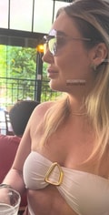 Acompanhante Roberta