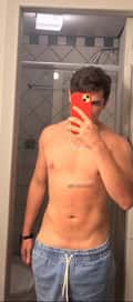 Acompanhante Lorenzo Telles