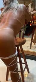 Acompanhante Lara