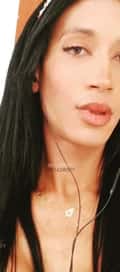 Acompanhante Lorena Soares