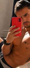 Acompanhante Henrique