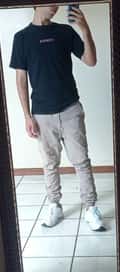 Acompanhante Vitor Miller