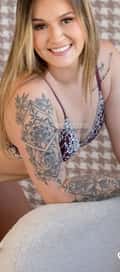 Acompanhante Yasmim Scott