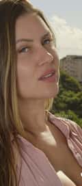 Acompanhante Luísa Vieira