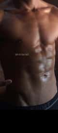Acompanhante Gustavo Miler