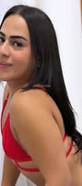 Acompanhante Josie