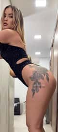 Acompanhante Lelê Andrade
