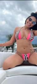 Acompanhante Caroline Ferreira