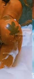 Acompanhante Morena