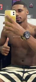 Acompanhante Henrique