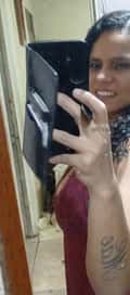 Acompanhante Morena