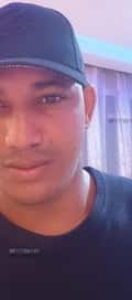 Acompanhante Léo Léo