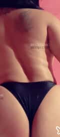 Acompanhante Morena