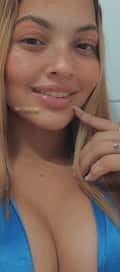 Acompanhante Bella Glenister