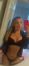 Acompanhante Larissa