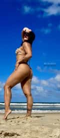 Acompanhante Morena