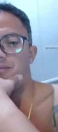 Acompanhante Junior