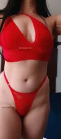 Acompanhante Clara