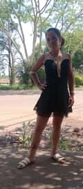 Acompanhante Ninna