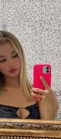 Acompanhante Luana