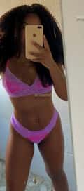 Acompanhante Dafne Bueno