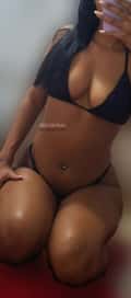 Acompanhante Morena