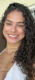 Acompanhante Mariana