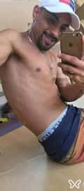 Acompanhante Vitor