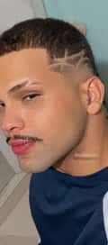Acompanhante Richard