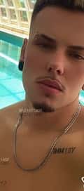 Acompanhante Henrique