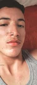 Acompanhante Isack