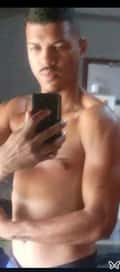 Acompanhante Leonardo