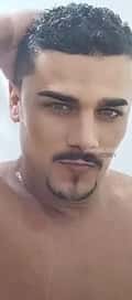 Acompanhante Hugo Santis