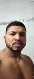 Acompanhante Tiago Silva