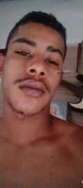 Acompanhante Carlos