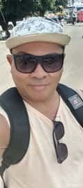Acompanhante Denis