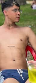 Acompanhante Teus Silva