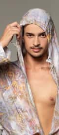 Acompanhante Lucas Santos
