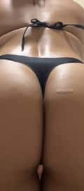 Acompanhante Gabi Martins