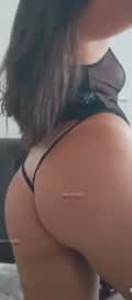 Acompanhante Melinda