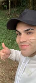 Acompanhante Lucas