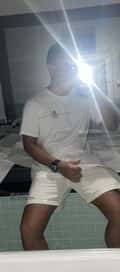 Acompanhante Menezes