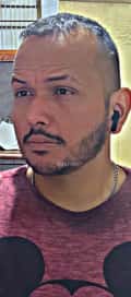 Acompanhante Mike Luca
