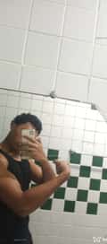 Acompanhante Gustavo Henrique