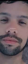 Acompanhante Leonel