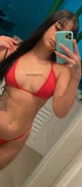Acompanhante Camily