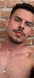 Acompanhante Edgar Ferraz