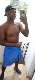 Acompanhante Thallys